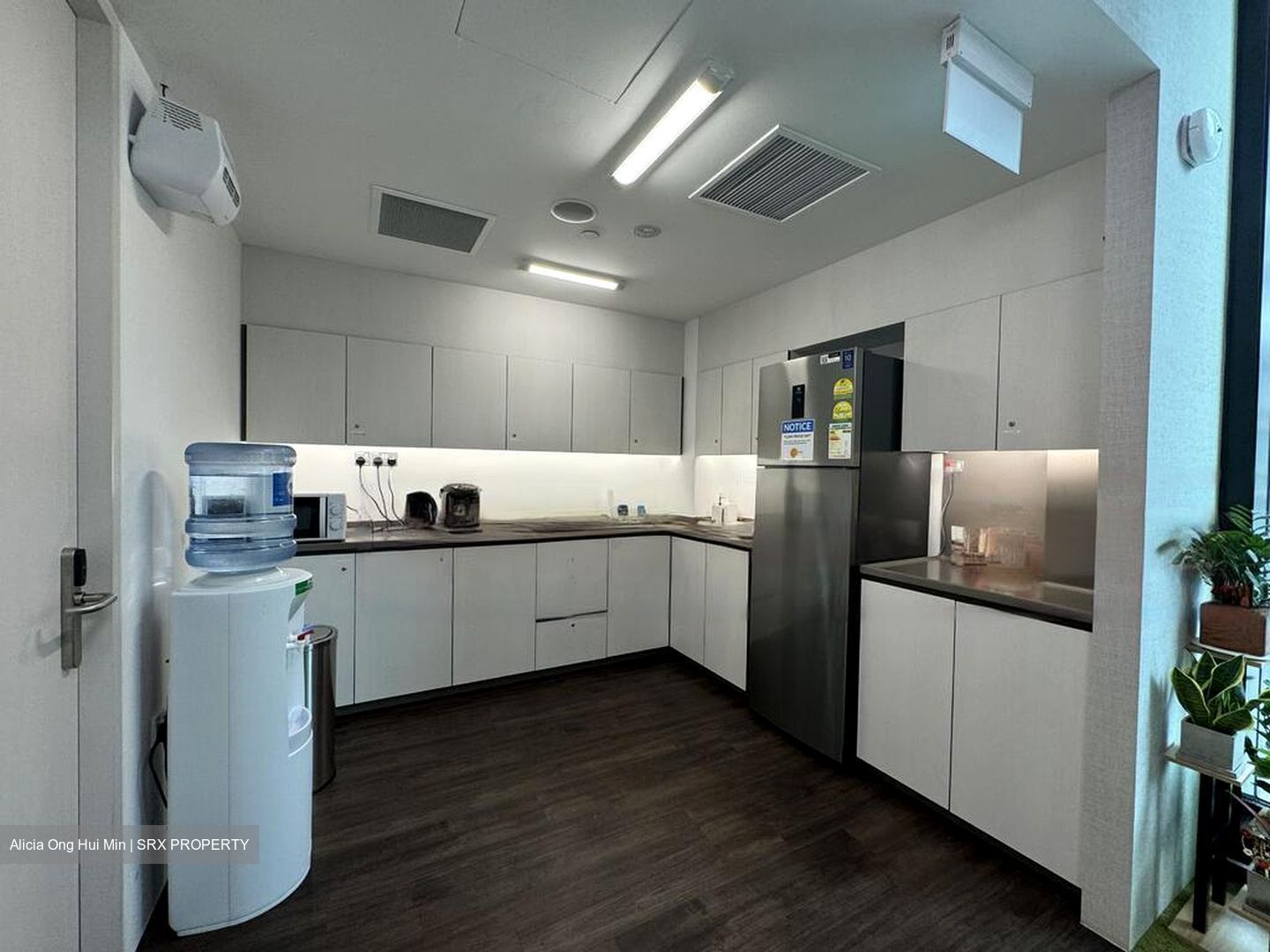 Hub Synergy Point (D2), Office #451227021